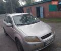 Серый Шевроле Авео, объемом двигателя 1.5 л и пробегом 386 тыс. км за 2450 $, фото 1 на Automoto.ua