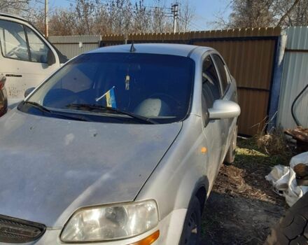 Серый Шевроле Авео, объемом двигателя 1.5 л и пробегом 320 тыс. км за 2000 $, фото 3 на Automoto.ua