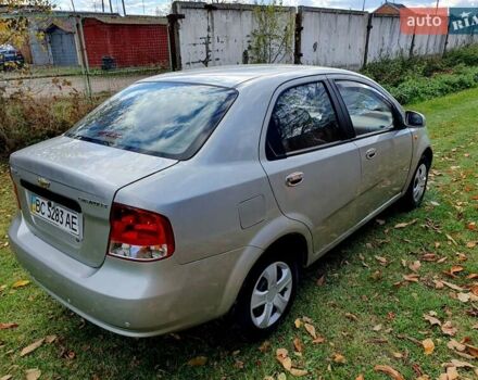 Серый Шевроле Авео, объемом двигателя 1.5 л и пробегом 188 тыс. км за 2000 $, фото 3 на Automoto.ua