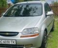 Серый Шевроле Авео, объемом двигателя 1.5 л и пробегом 330 тыс. км за 2000 $, фото 1 на Automoto.ua