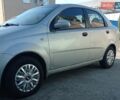 Серый Шевроле Авео, объемом двигателя 1.5 л и пробегом 293 тыс. км за 2500 $, фото 1 на Automoto.ua