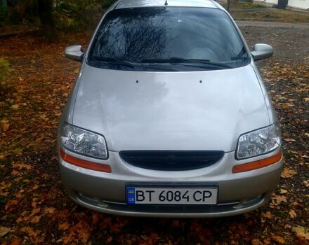 Серый Шевроле Авео, объемом двигателя 1.5 л и пробегом 370 тыс. км за 2400 $, фото 3 на Automoto.ua