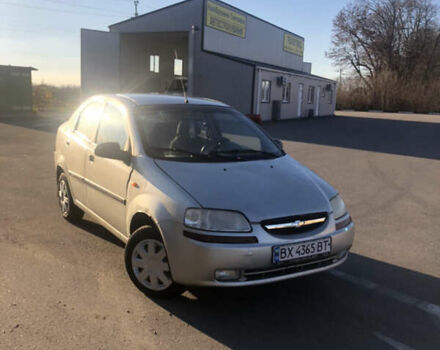 Серый Шевроле Авео, объемом двигателя 1.5 л и пробегом 250 тыс. км за 1650 $, фото 2 на Automoto.ua