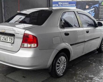 Серый Шевроле Авео, объемом двигателя 1.5 л и пробегом 265 тыс. км за 2800 $, фото 1 на Automoto.ua