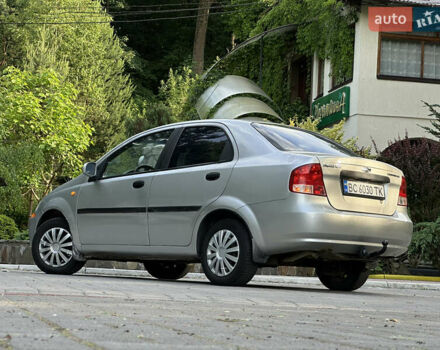 Серый Шевроле Авео, объемом двигателя 1.5 л и пробегом 347 тыс. км за 2750 $, фото 9 на Automoto.ua