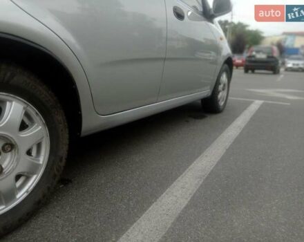 Серый Шевроле Авео, объемом двигателя 1.5 л и пробегом 142 тыс. км за 2999 $, фото 6 на Automoto.ua