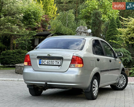 Серый Шевроле Авео, объемом двигателя 1.5 л и пробегом 347 тыс. км за 2750 $, фото 4 на Automoto.ua