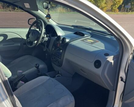 Сірий Шевроле Авео, об'ємом двигуна 1.5 л та пробігом 230 тис. км за 2200 $, фото 5 на Automoto.ua