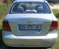 Серый Шевроле Авео, объемом двигателя 1.5 л и пробегом 250 тыс. км за 2000 $, фото 8 на Automoto.ua