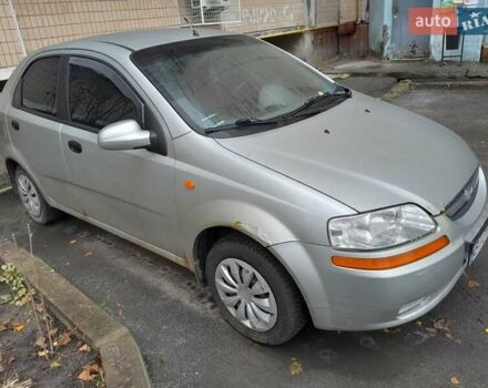 Сірий Шевроле Авео, об'ємом двигуна 1.5 л та пробігом 197 тис. км за 2500 $, фото 1 на Automoto.ua