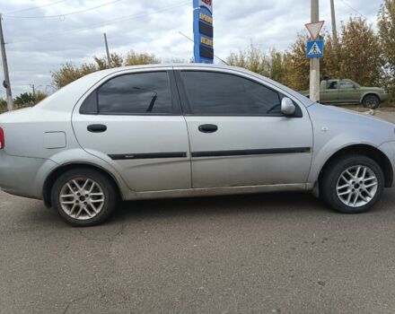 Сірий Шевроле Авео, об'ємом двигуна 1.5 л та пробігом 310 тис. км за 1300 $, фото 2 на Automoto.ua