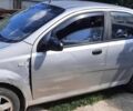 Серый Шевроле Авео, объемом двигателя 1.5 л и пробегом 468 тыс. км за 800 $, фото 1 на Automoto.ua