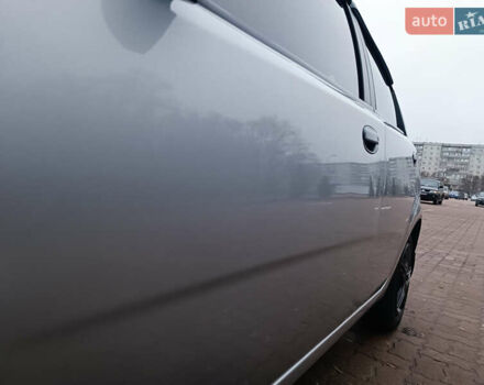 Серый Шевроле Авео, объемом двигателя 1.5 л и пробегом 97 тыс. км за 3650 $, фото 4 на Automoto.ua