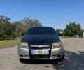 Серый Шевроле Авео, объемом двигателя 1.5 л и пробегом 340 тыс. км за 2850 $, фото 2 на Automoto.ua