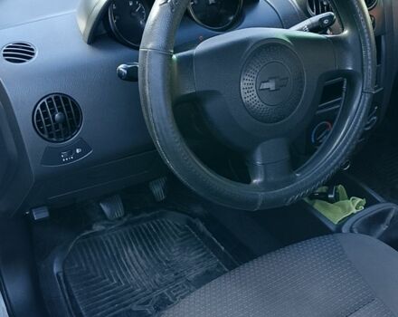 Серый Шевроле Авео, объемом двигателя 1.5 л и пробегом 189 тыс. км за 2841 $, фото 4 на Automoto.ua