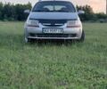 Серый Шевроле Авео, объемом двигателя 2 л и пробегом 300 тыс. км за 2169 $, фото 1 на Automoto.ua