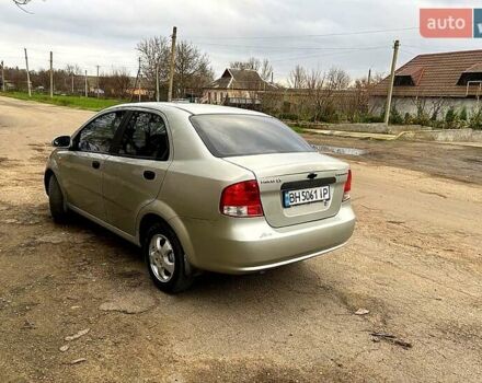 Сірий Шевроле Авео, об'ємом двигуна 1.5 л та пробігом 255 тис. км за 3000 $, фото 4 на Automoto.ua