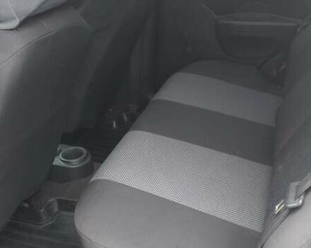 Серый Шевроле Авео, объемом двигателя 1.5 л и пробегом 113 тыс. км за 3000 $, фото 5 на Automoto.ua