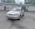 Серый Шевроле Авео, объемом двигателя 1.5 л и пробегом 200 тыс. км за 1450 $, фото 1 на Automoto.ua