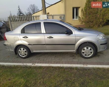 Сірий Шевроле Авео, об'ємом двигуна 1.5 л та пробігом 155 тис. км за 4099 $, фото 3 на Automoto.ua
