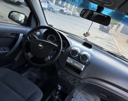 Серый Шевроле Авео, объемом двигателя 1.5 л и пробегом 200 тыс. км за 3800 $, фото 6 на Automoto.ua