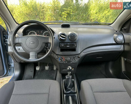 Сірий Шевроле Авео, об'ємом двигуна 1.5 л та пробігом 63 тис. км за 5500 $, фото 26 на Automoto.ua