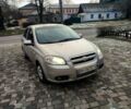 Серый Шевроле Авео, объемом двигателя 1.5 л и пробегом 350 тыс. км за 2500 $, фото 1 на Automoto.ua
