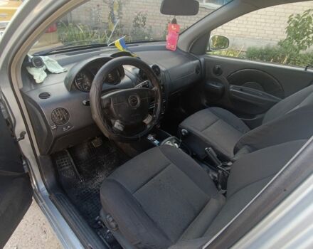 Серый Шевроле Авео, объемом двигателя 1.5 л и пробегом 205 тыс. км за 2800 $, фото 1 на Automoto.ua