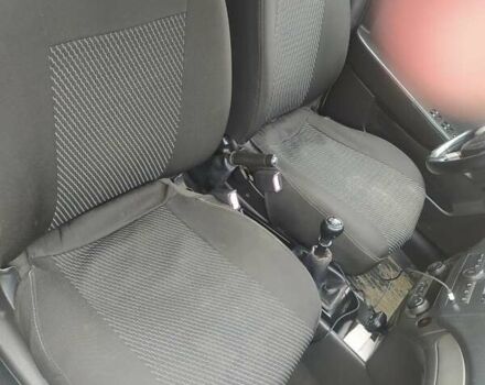 Серый Шевроле Авео, объемом двигателя 1.4 л и пробегом 170 тыс. км за 2500 $, фото 4 на Automoto.ua