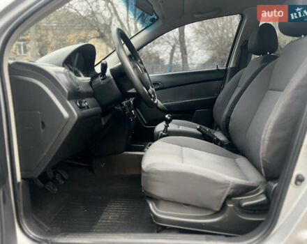 Сірий Шевроле Авео, об'ємом двигуна 1.5 л та пробігом 188 тис. км за 4399 $, фото 10 на Automoto.ua