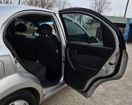 Серый Шевроле Авео, объемом двигателя 1.5 л и пробегом 240 тыс. км за 3800 $, фото 8 на Automoto.ua