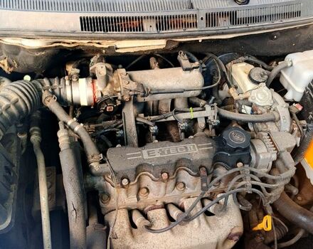 Сірий Шевроле Авео, об'ємом двигуна 1.6 л та пробігом 177 тис. км за 3200 $, фото 4 на Automoto.ua