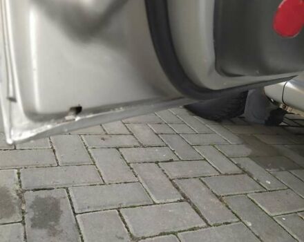 Сірий Шевроле Авео, об'ємом двигуна 1.5 л та пробігом 155 тис. км за 4099 $, фото 23 на Automoto.ua