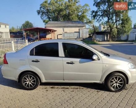 Серый Шевроле Авео, объемом двигателя 1.5 л и пробегом 327 тыс. км за 3500 $, фото 4 на Automoto.ua