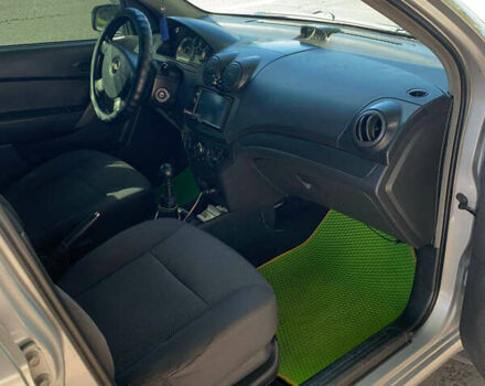 Серый Шевроле Авео, объемом двигателя 1.5 л и пробегом 420 тыс. км за 4200 $, фото 6 на Automoto.ua