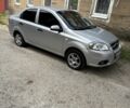 Серый Шевроле Авео, объемом двигателя 1.5 л и пробегом 220 тыс. км за 2450 $, фото 1 на Automoto.ua