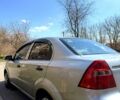 Серый Шевроле Авео, объемом двигателя 1.5 л и пробегом 270 тыс. км за 3400 $, фото 1 на Automoto.ua