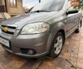 Серый Шевроле Авео, объемом двигателя 1.6 л и пробегом 194 тыс. км за 4500 $, фото 1 на Automoto.ua