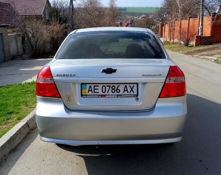 Серый Шевроле Авео, объемом двигателя 1.5 л и пробегом 195 тыс. км за 3500 $, фото 3 на Automoto.ua