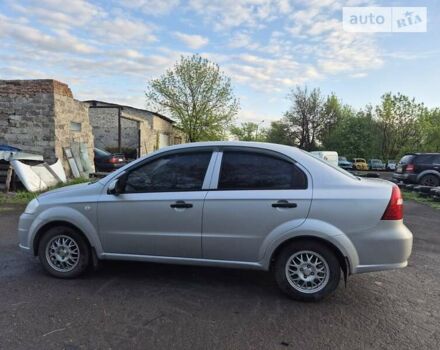 Сірий Шевроле Авео, об'ємом двигуна 1.5 л та пробігом 155 тис. км за 4600 $, фото 9 на Automoto.ua