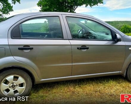Серый Шевроле Авео, объемом двигателя 1.5 л и пробегом 204 тыс. км за 4300 $, фото 4 на Automoto.ua