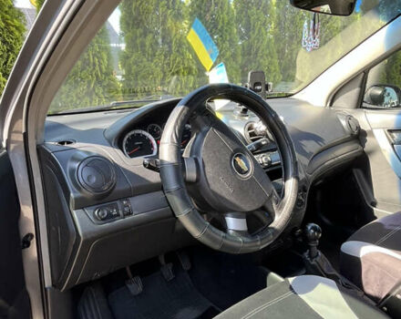 Серый Шевроле Авео, объемом двигателя 1.5 л и пробегом 249 тыс. км за 2700 $, фото 17 на Automoto.ua