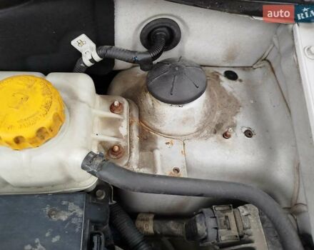 Серый Шевроле Авео, объемом двигателя 1.4 л и пробегом 154 тыс. км за 6100 $, фото 26 на Automoto.ua