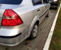 Сірий Шевроле Авео, об'ємом двигуна 1.5 л та пробігом 155 тис. км за 4099 $, фото 3 на Automoto.ua