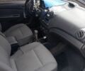 Сірий Шевроле Авео, об'ємом двигуна 1.5 л та пробігом 185 тис. км за 3300 $, фото 2 на Automoto.ua