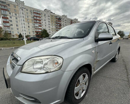 Сірий Шевроле Авео, об'ємом двигуна 1.5 л та пробігом 83 тис. км за 4000 $, фото 2 на Automoto.ua