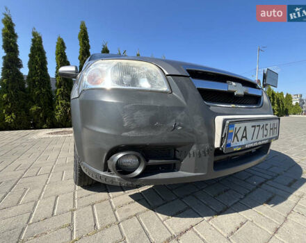 Серый Шевроле Авео, объемом двигателя 1.5 л и пробегом 249 тыс. км за 2700 $, фото 3 на Automoto.ua