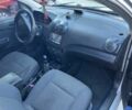 Сірий Шевроле Авео, об'ємом двигуна 1.5 л та пробігом 200 тис. км за 2150 $, фото 3 на Automoto.ua