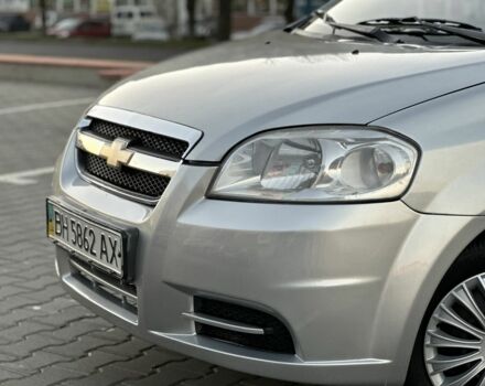 Серый Шевроле Авео, объемом двигателя 1.5 л и пробегом 230 тыс. км за 2850 $, фото 1 на Automoto.ua