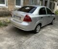 Серый Шевроле Авео, объемом двигателя 1.5 л и пробегом 220 тыс. км за 2450 $, фото 4 на Automoto.ua